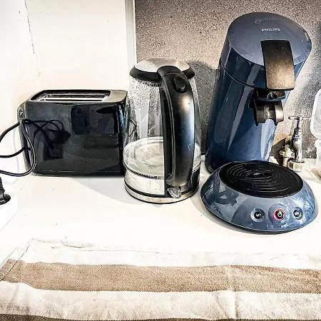 Apartment Beautiful 2-bedroom With Balcony And Free Parking